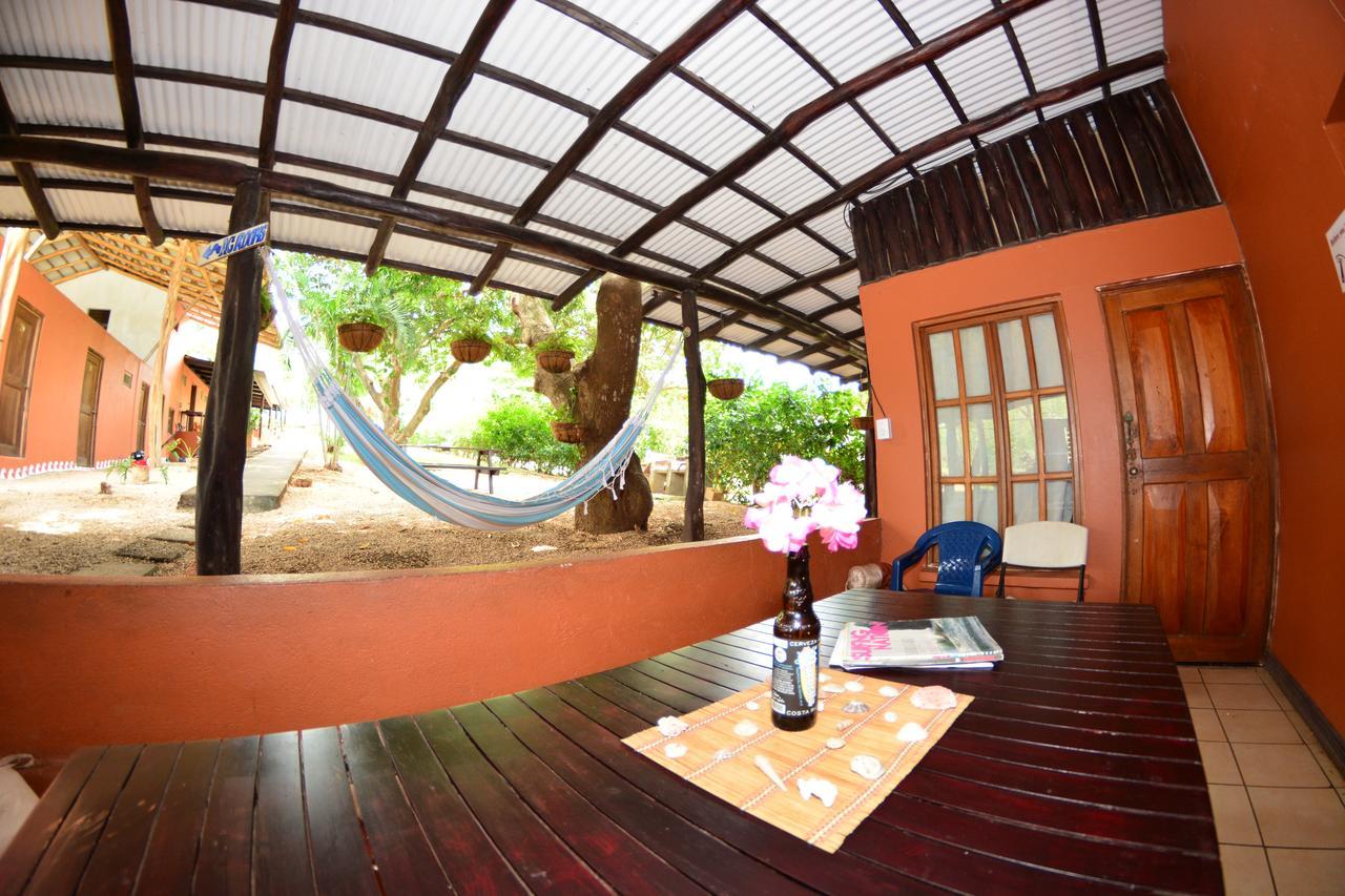 Tsunami Hostel ตามารินโด ภายนอก รูปภาพ