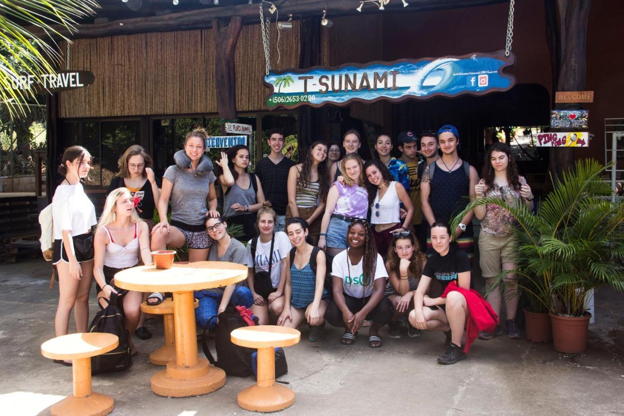 Tsunami Hostel ตามารินโด ภายนอก รูปภาพ
