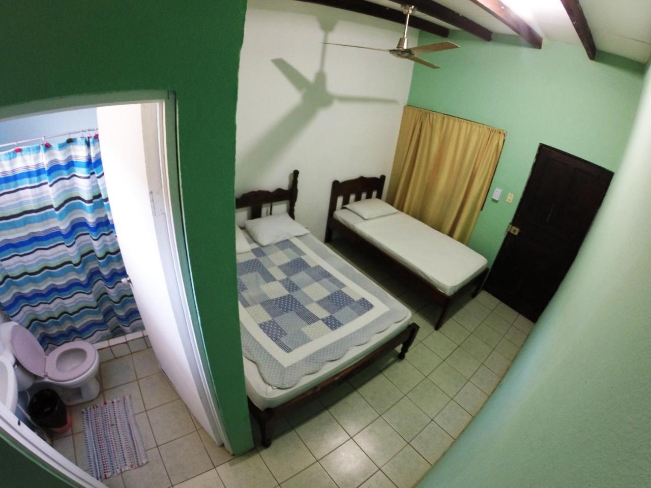 Tsunami Hostel ตามารินโด ภายนอก รูปภาพ